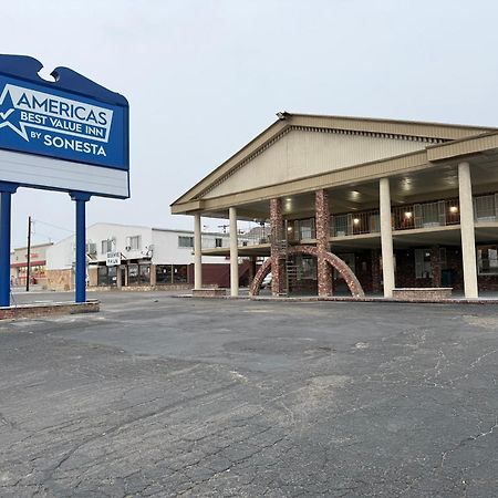 Americas Best Value Inn Wendover Exteriör bild